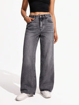 RENATA Straight Jeans