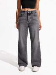 RENATA Straight Jeans