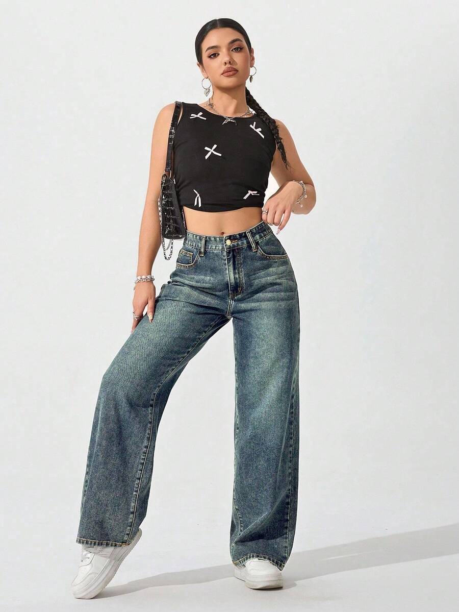 RENATA Straight Jeans