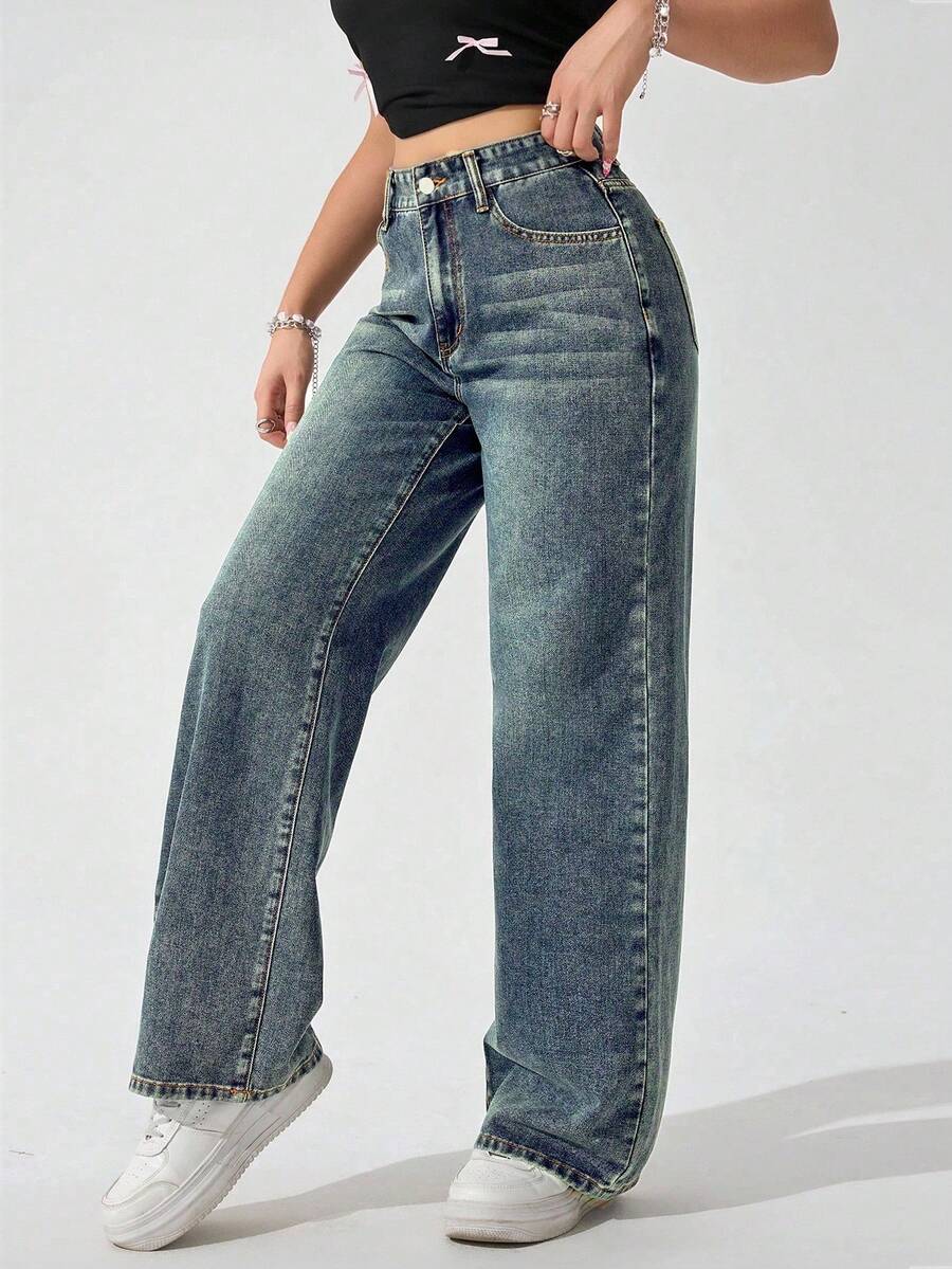 RENATA Straight Jeans