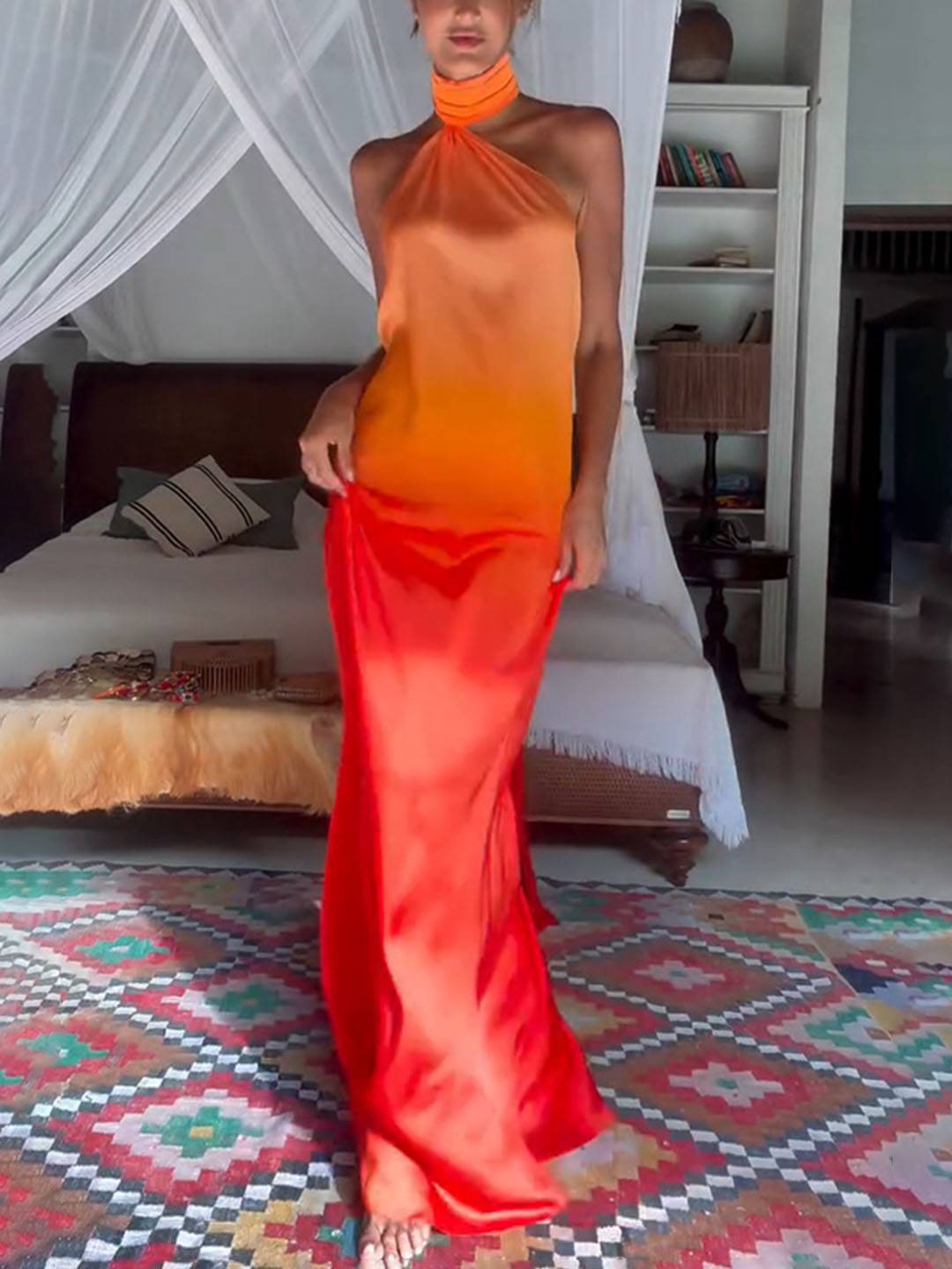 ELARA Gradient Maxi Dress