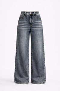 RENATA Straight Jeans