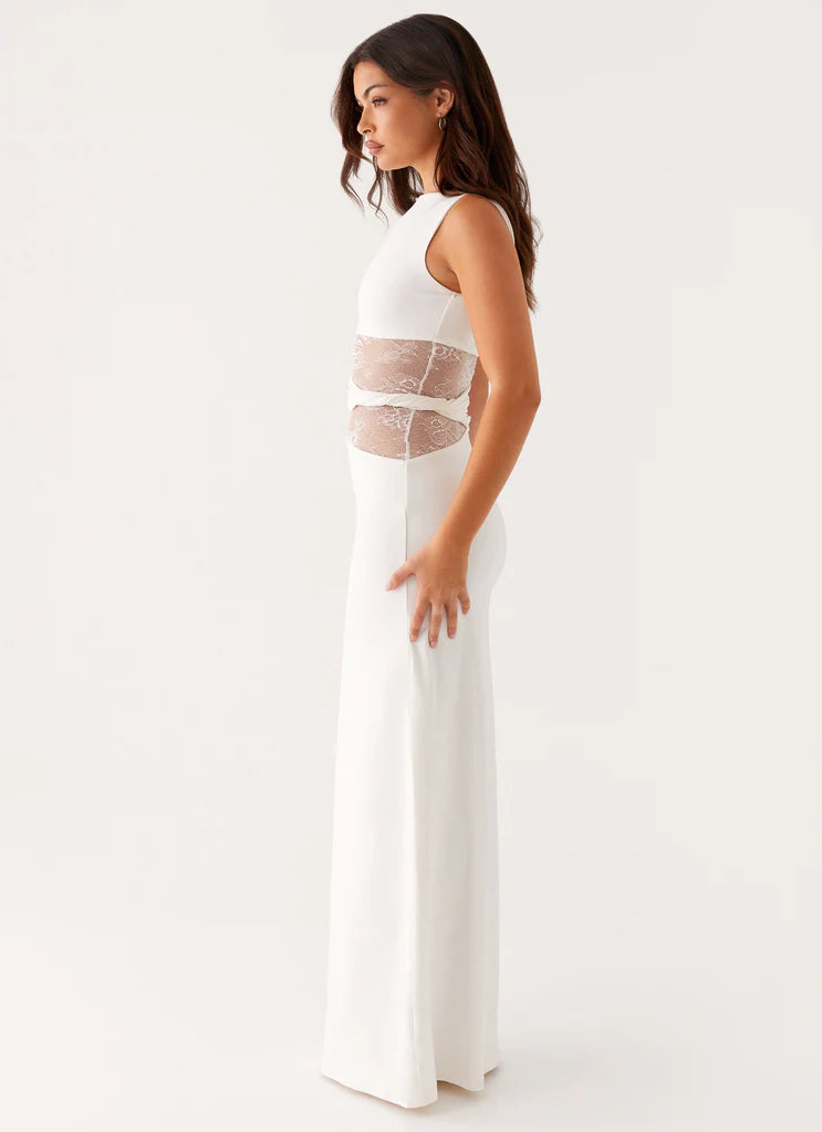 The VENDETTA Maxi Dress