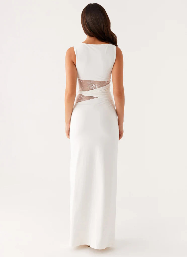 The VENDETTA Maxi Dress
