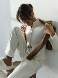 Zarae – Zipped Ribbed Sweater