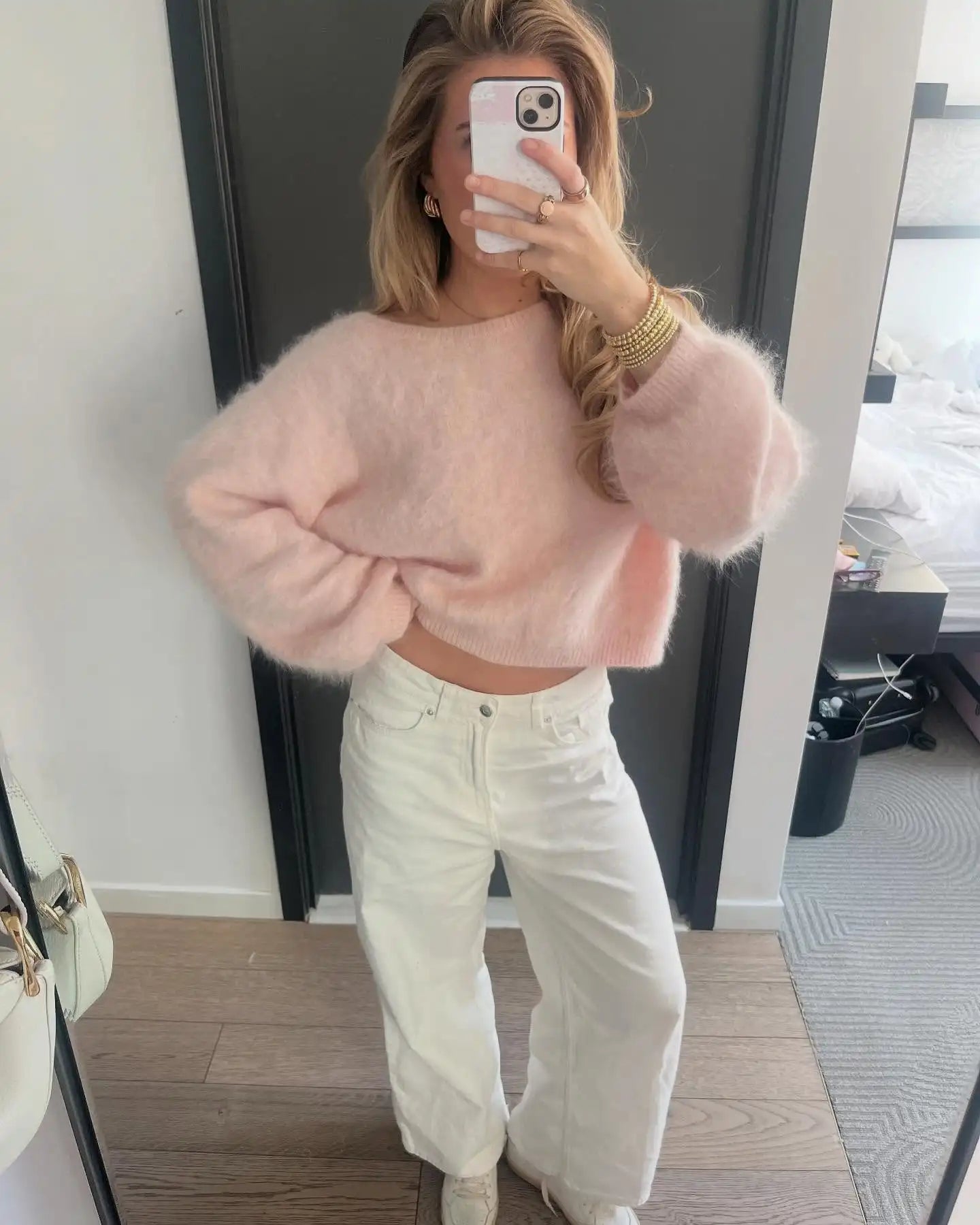 AMOURA Off Shoulder Knit