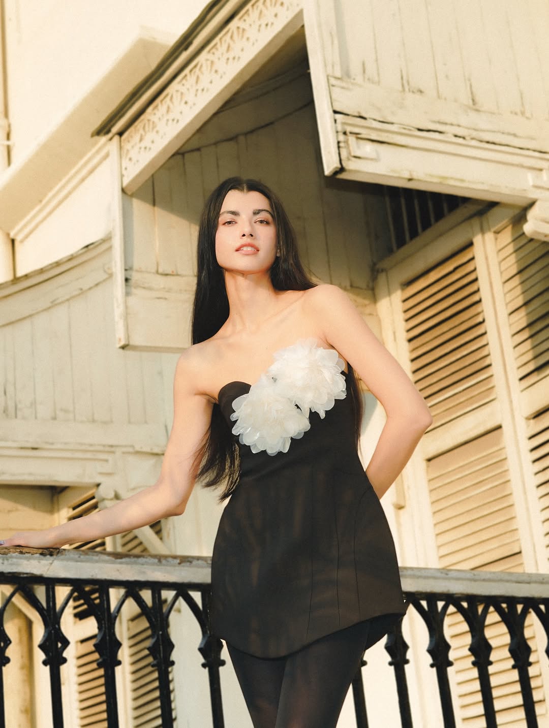 FIORAYA Strapless Mini Dress